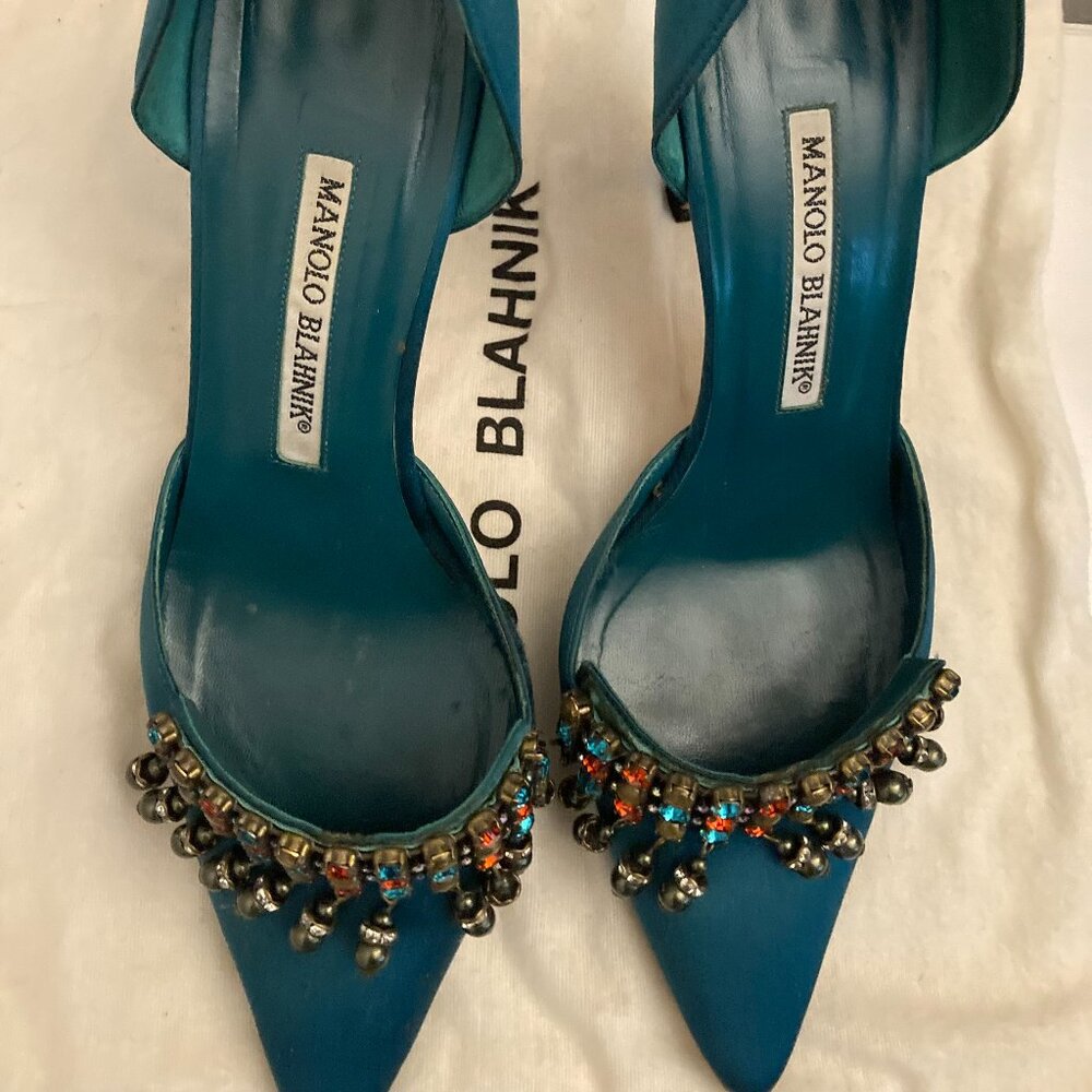 Manolo Blahnik 36 Silk Satin Ornate Crystal Embellishments 3.75" heels Good cond